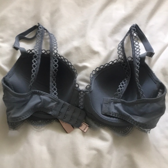 Victoria’s Secret bra - Picture 2 of 2